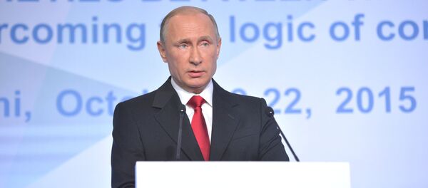Russian President Vladimir Putin took part in session of the International discussion club Valday - Sputnik International