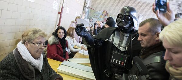 Ukraine votes in early parliamentary election Ukraine votes in early parliamentary election - Sputnik International