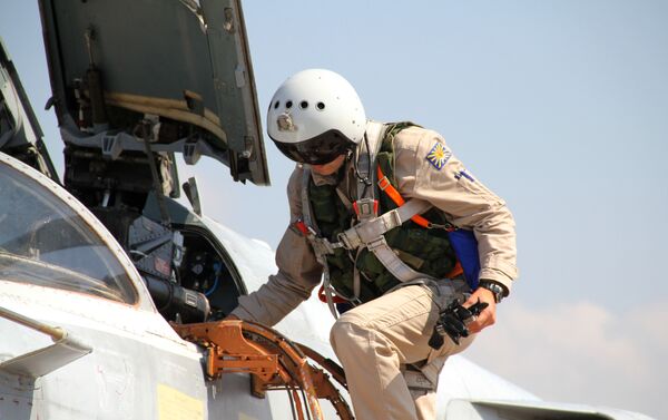 Russian military air group at Hmeymim airbase in Syria - Sputnik International