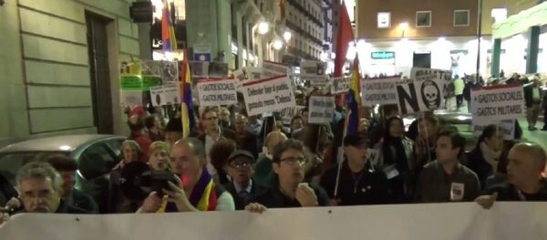 Anti-NATO protesters in Madrid Anti-NATO protesters in Madrid - Sputnik International