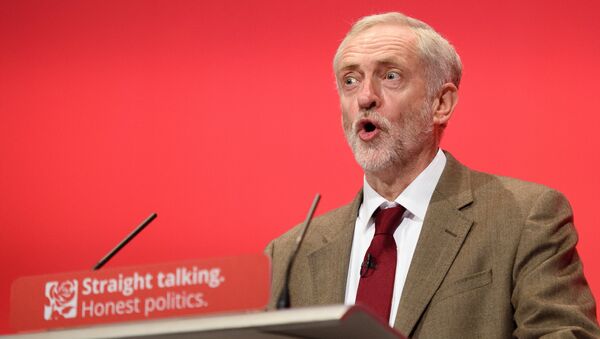 Britain's Labour Party Leader Jeremy Corbyn makes his keynote address on the third day of the annual Labour Party Conference in Brighton, south east England, on September 29, 2015. - Sputnik International