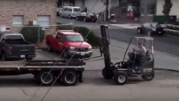 How to Load a Forklift Like a Pro - Sputnik International