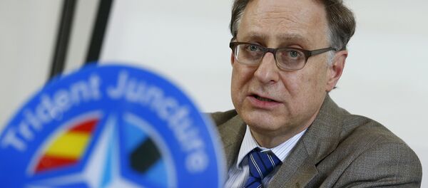 NATO Deputy Secretary General, Ambassador Alexander Vershbow talks during a news conference during a NATO military exercise at the Birgi NATO Airbase in Trapani, Italy October 19, 2015 - Sputnik International