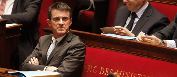 French Prime Minister Manuel Valls attends the questions to the government session at the National Assembly in Paris, France, October 28, 2015 French Prime Minister Manuel Valls attends the questions to the government session at the National Assembly in Paris, France, October 28, 2015 - Sputnik International
