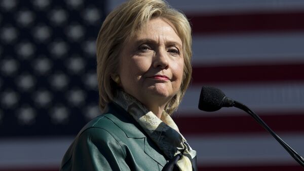 Democratic Presidential hopeful Hillary Clinton speaks during a campaign rally in Alexandria, Virginia on October 23, 2015 - Sputnik International