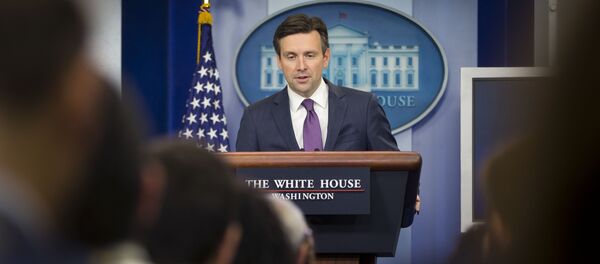 White House Press secretary Josh Earnest speaks to the media during the daily briefing in the Brady Press Briefing Room of the White House, Thursday, Oct. 29, 2015 White House Press secretary Josh Earnest speaks to the media during the daily briefing in the Brady Press Briefing Room of the White House, Thursday, Oct. 29, 2015 - Sputnik International