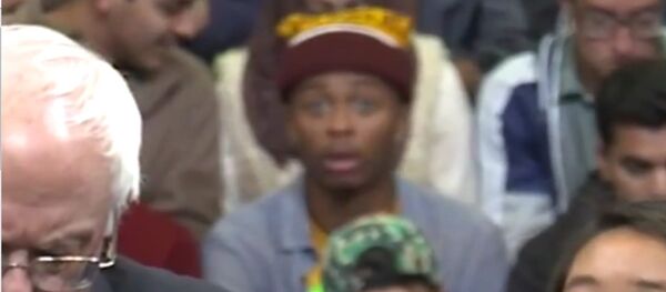 Kid’s Jaw Drops When Sanders Proposes Decriminalizing Pot Kid’s Jaw Drops When Sanders Proposes Decriminalizing Pot - Sputnik International