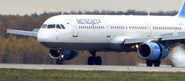 In this photo taken on Tuesday, Oct. 20, 2015, The Russian airline Kogalymavia’s Airbus A321 with a tail number of EI-ETJ on an airstrip of Moscow’s Domodedovo international airport, outside Moscow, Russia In this photo taken on Tuesday, Oct. 20, 2015, The Russian airline Kogalymavia’s Airbus A321 with a tail number of EI-ETJ on an airstrip of Moscow’s Domodedovo international airport, outside Moscow, Russia - Sputnik International