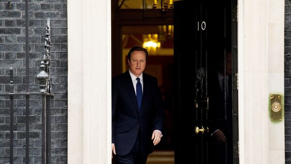 British Prime Minister David Cameron leaves 10 Downing Street in London. - Sputnik International