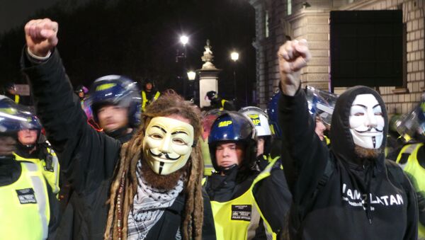 Million Mask March organized by Anonymous in central London on November 5, 2015. - Sputnik International
