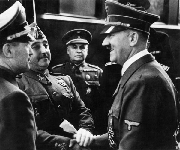Civil War Breaks Out on Social Media as Spanish Dictator Franco Exhumed From Valley of the Fallen Civil War Breaks Out on Social Media as Spanish Dictator Franco Exhumed From Valley of the Fallen - Sputnik International