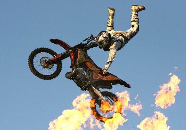 Need For Speed: 130 Years Ago First Iron Horse Hit the Streets - Sputnik International