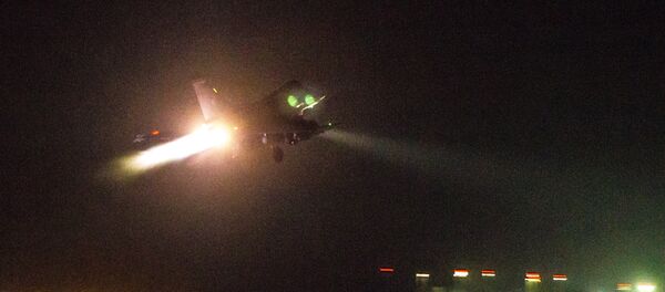 This photo released on Friday, Oct. 9, 2015 by the French Army Communications Audiovisual office (ECPAD) shows a French army Rafale fighter jet taking off from an undisclosed air base as part of France's Operation Chammal launched in September 2015 in support of the US-led coalition against Islamic State group. - Sputnik International