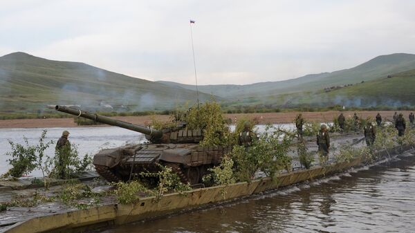 Russian-Mongolian military exercises Selenga-2015 in Trans-Baikal Territory - Sputnik International