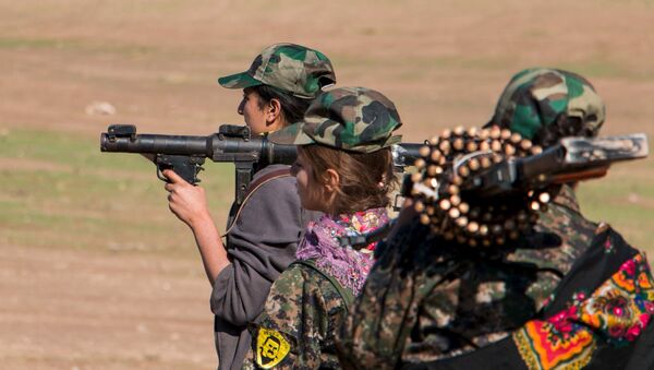 Kurdish female fighters - Sputnik International