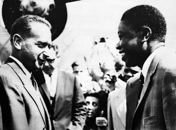 Picture released on August 15, 1960 at Elizabethville airoport, (Elisabethville now Lubumbashi), of UN general secretary Mister H., Dag Hammarskjold, welcomed by Moïse Kapenda Tshombe (Tchombe also written Tschombe), leader of the Katanga province, part of former colony Belgian Congo (Congo Belge), now called Democratic Republic of the Congo (DRC), where violence appeared after the Congolese independence on 30 June 1960. Picture released on August 15, 1960 at Elizabethville airoport, (Elisabethville now Lubumbashi), of UN general secretary Mister H., Dag Hammarskjold, welcomed by Moïse Kapenda Tshombe (Tchombe also written Tschombe), leader of the Katanga province, part of former colony Belgian Congo (Congo Belge), now called Democratic Republic of the Congo (DRC), where violence appeared after the Congolese independence on 30 June 1960. - Sputnik International