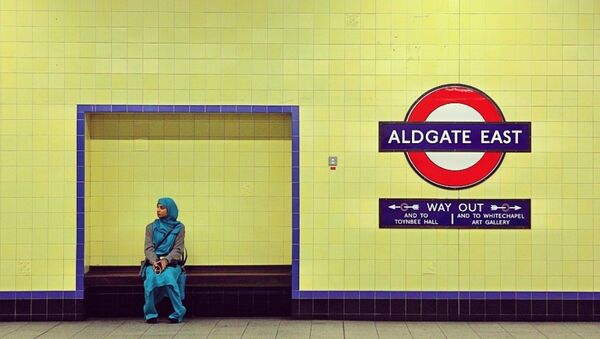 A Muslim woman at London underground - Sputnik International