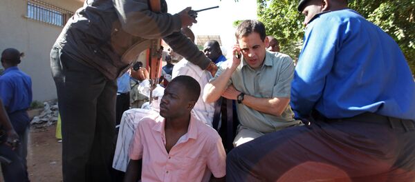 Malian security forces prepare to transport hostages freed from the Radisson Blu hotel in Bamako on November 20, 2015 Malian security forces prepare to transport hostages freed from the Radisson Blu hotel in Bamako on November 20, 2015 - Sputnik International