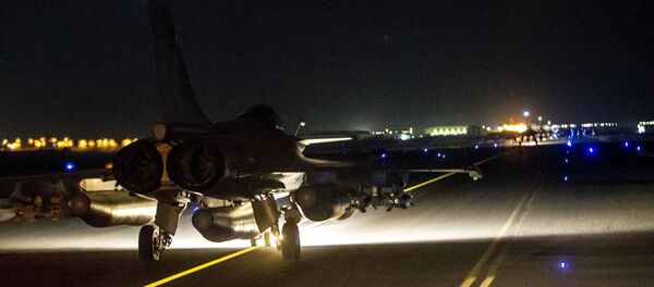 France Attacks ISIL Oil Assets in Syria After UN Resolution France Attacks ISIL Oil Assets in Syria After UN Resolution - Sputnik International