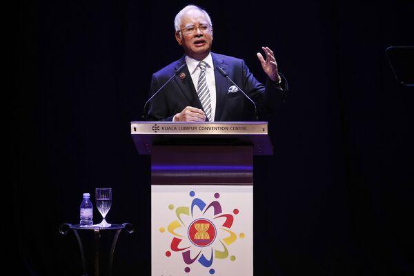 Malaysian Prime Minister Najib Razak speaks at the opening ceremony of the Association of Southeast Asian Nations (ASEAN) summit in Kuala Lumpur, Malaysia Malaysian Prime Minister Najib Razak speaks at the opening ceremony of the Association of Southeast Asian Nations (ASEAN) summit in Kuala Lumpur, Malaysia - Sputnik International