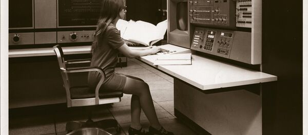An NSA supercomputer in the 1970s (file photo) - Sputnik International