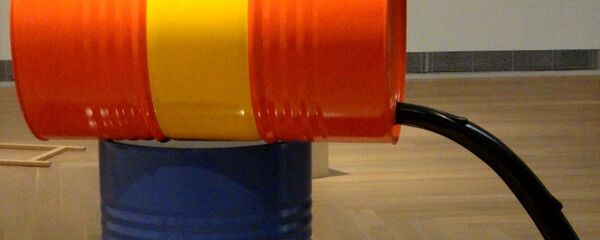 Oil barrel - Sputnik International