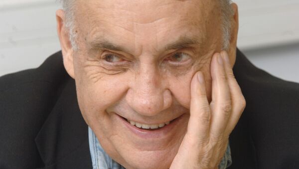 Russian film director Eldar Ryazanov dies at 88 - Sputnik International