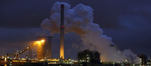 The coking plant and blast furnace of ThyssenKrupp Steel Europe AG are seen in Duisburg in this January 14, 2014 file picture The coking plant and blast furnace of ThyssenKrupp Steel Europe AG are seen in Duisburg in this January 14, 2014 file picture - Sputnik International