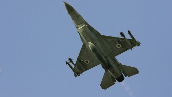 An Israeli F-16 multirole fighter. File photo - Sputnik International