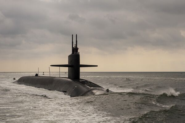 Ohio-class ballistic missile submarine USS Maryland (SSBN 738) transits the Saint Marys River - Sputnik International