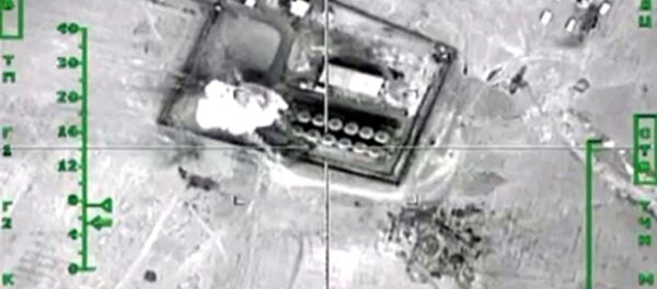 Russian airstrikes on the Daesh oil refineries - Sputnik International