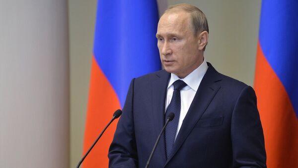 Russian President Vladimir Putin's working visit to Northwestern Federal District - Sputnik International