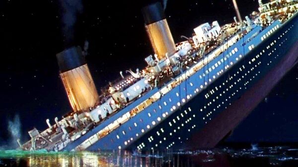 Sinking Titanic - Sputnik International