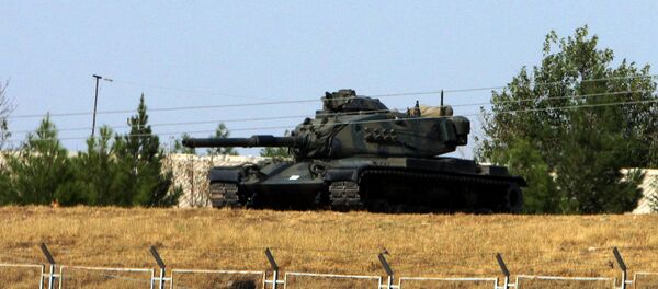 Turkish army tank is seen stationed near Cizre, some 35 kilometers from Turkish-Iraq border (File) Turkish army tank is seen stationed near Cizre, some 35 kilometers from Turkish-Iraq border (File) - Sputnik International