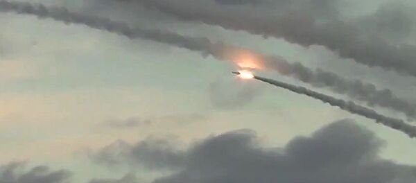 Massive attack on ISIS infrastructure in Syria Massive attack on ISIS infrastructure in Syria - Sputnik International