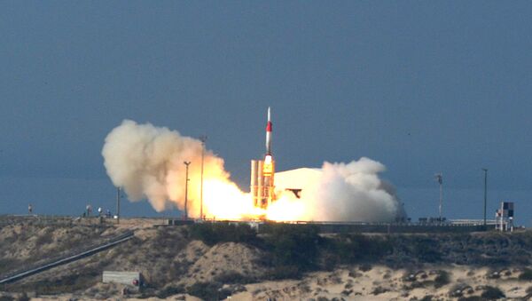 This picture released by Israel Aircraft Industries, Ltd. shows an Arrow missile being launched at an undisclosed location in Israel Friday Dec. 2, 2005 - Sputnik International
