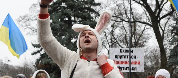 Protesters rally to demand Ukraine's government should resign - Sputnik International