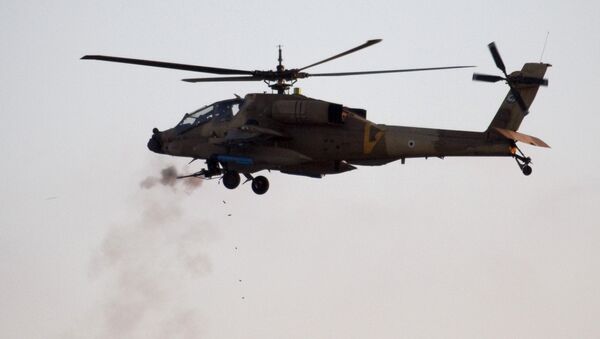 An Israeli AH-64 Apache helicopter - Sputnik International