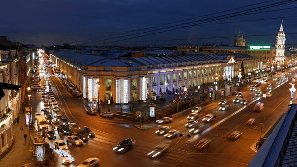 View of the Apraksin Dvor and Nevsky Prospect in St. Petersburg. - Sputnik International