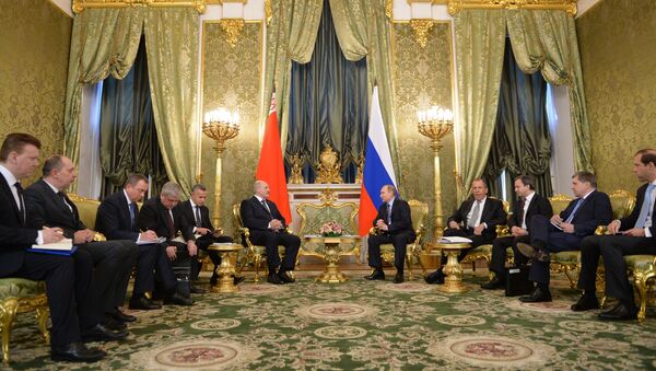 Russian President Vladimir Putin holds Russian-Belarusian talks - Sputnik International