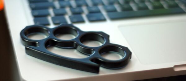 Knuckleduster Knuckleduster - Sputnik International