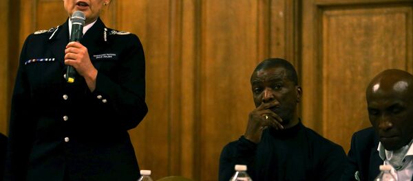 Metropolitan Police Assistant Commissioner Helen King speaks at a public meeting with regards to the shooting of Jermaine Baker by armed police at Tottenham, December 17, 2015. - Sputnik International