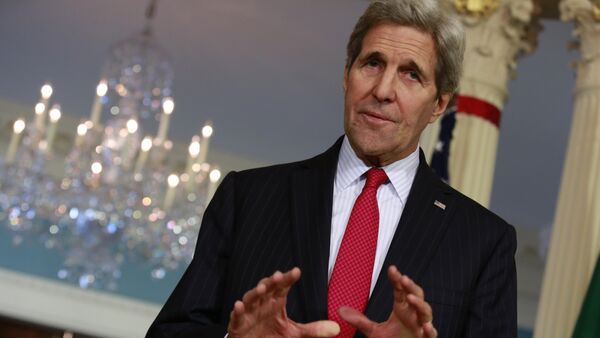 US Secretary of State John Kerry talks to the media at the State Department in Washington on December 16, 2015 - Sputnik International