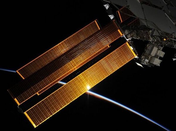 Sunrise at the ISS Sunrise at the ISS - Sputnik International