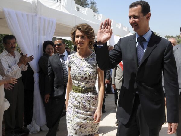 Syrian President Bashar Assad and his wife Asma Assad. (File) Syrian President Bashar Assad and his wife Asma Assad. (File) - Sputnik International