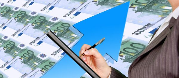 OPEC has forecast global economic growth at 3.5 percent for 2016, up from 3.2 for this year, and increasing to 3.8 percent in 2018, OPEC said in its World Oil Outlook report released on Wednesday - Sputnik International