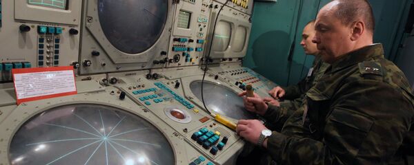 The commander’s post of the S-300 crew at the Ashuluk range during air defense drills in the Astrakhan Region (Southern Russia) - Sputnik International