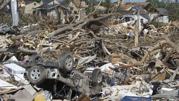 Cars and homes lay in ruins in Tuscaloosa, Alabama (File) - Sputnik International