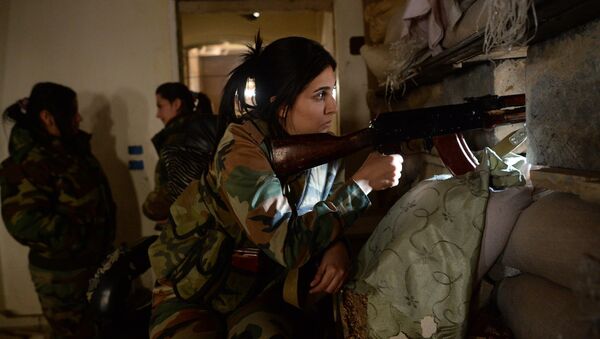 Female snipers of the Syrian Arab Army in a Damascus suburb. - Sputnik International