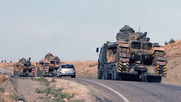 Turkish army's tanks at the Turkey-Iraq border (File) - Sputnik International
